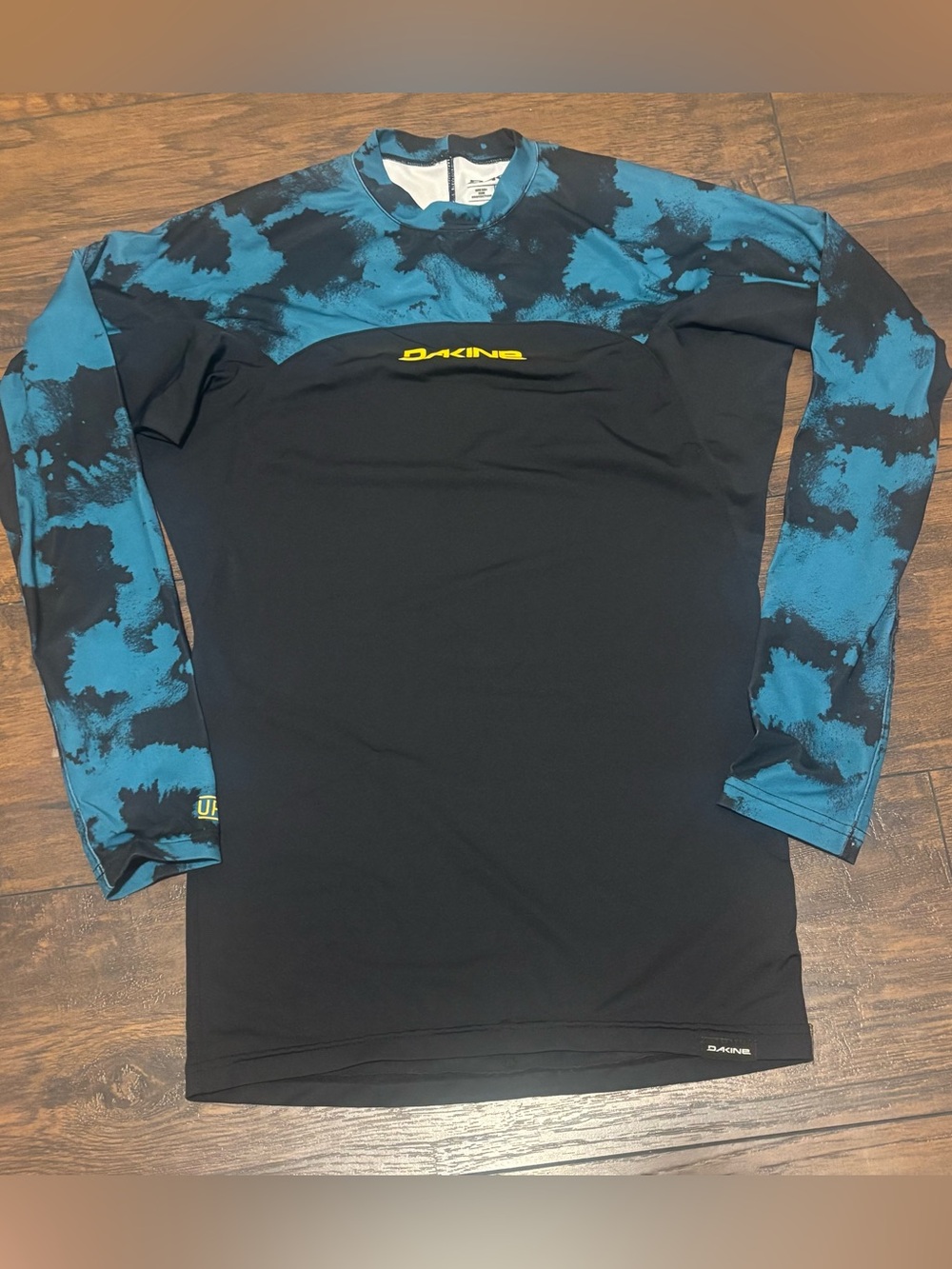 Dakine Black & Teal Long Sleeve Performance Rash Guard